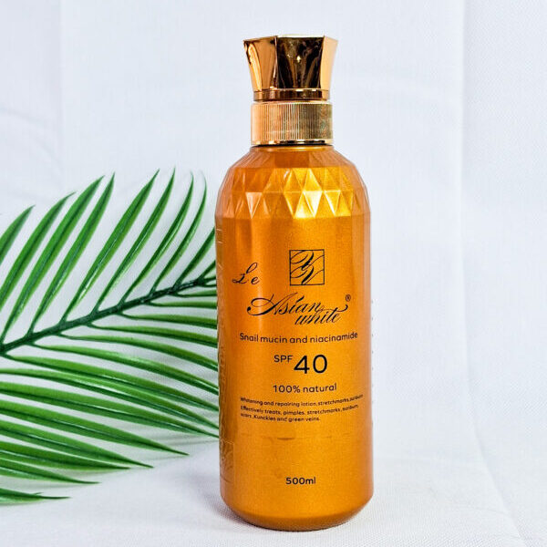 Le Asian White Snail Mucin and Niacinamide