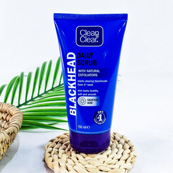 Clean & Clear Daily Scrub Blackhead with Natural Exfoliators