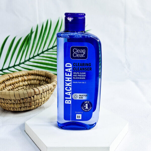 Clean & Clear Blackhead Cleanser