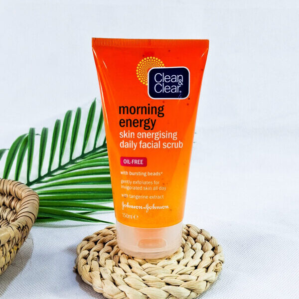 Clean & Clear Morning Energy Facial Scrub with Tangerine Extract