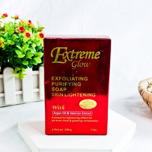 Extreme Glow Exfoliating Purifying Soap