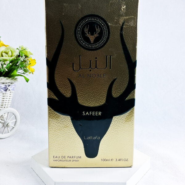 Al Noble Safeer Lataffa Eau De Parfum