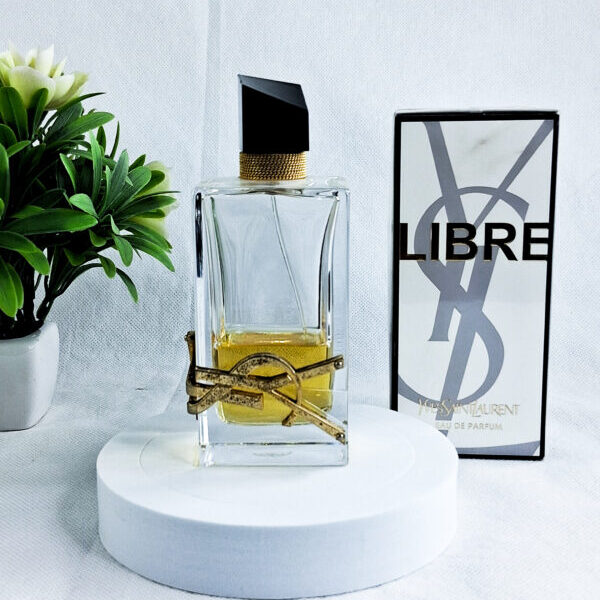 Libre Yves Saint Laurent Spray