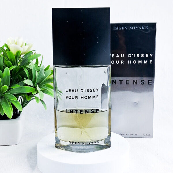 Leau Dissey Pour Homme Intense