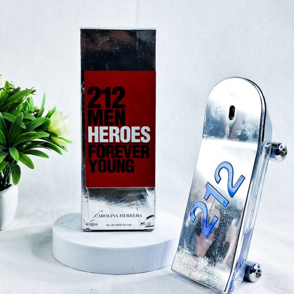 212 Men Heroes Forever Young Eau De Toilette