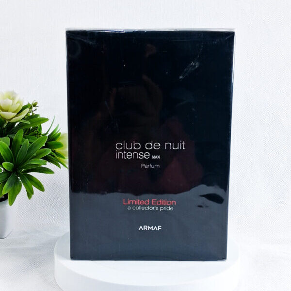 Club De Nuit Intense Man Parfum