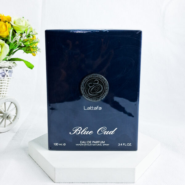 Lattafa Blue Oud Eau De Parfum