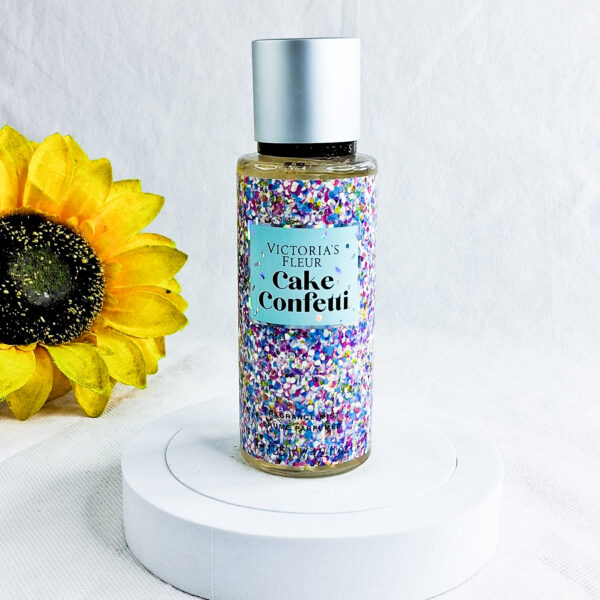 Victoria's Fleur Cake Confetti Fragrance Mist