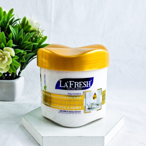 La Fresh Milk & Honey Scrub