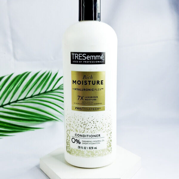 Tresemme Hyaluronic Plex Conditioner