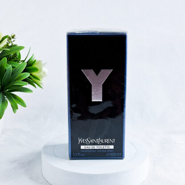 Y Yves Saint Laurent Eau De Toilette Spray