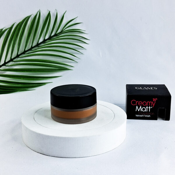 Glam's Creamy Matt Foundation