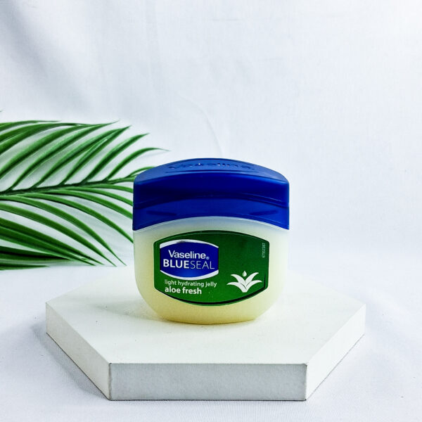 Vaseline Blue Seal Light Hydration Jelly Aloe Fresh
