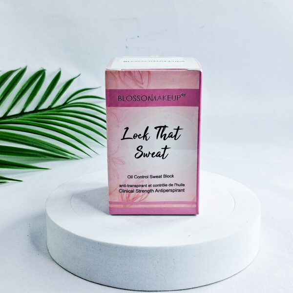 Blossom Makeup Lock That Sweat