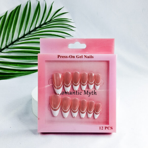 Romantic Myth Press On Gel Nail