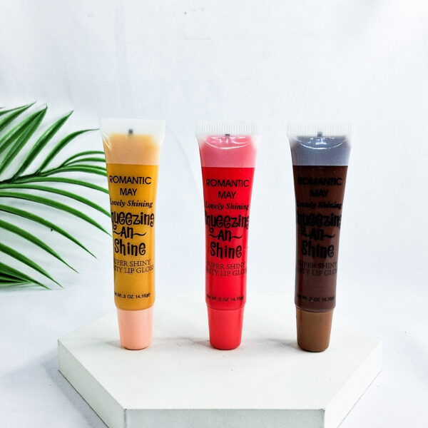 Romantic May Squeezing An Shine Lip Gloss