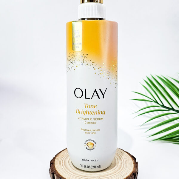 OLAY Tone Brightening Vitamin C Serum Complex Body Wash