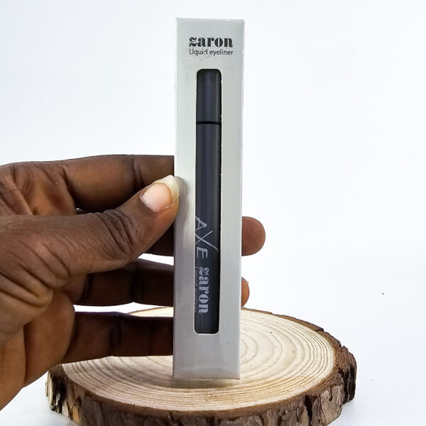 Zaron Axe Liquid Eyeliner