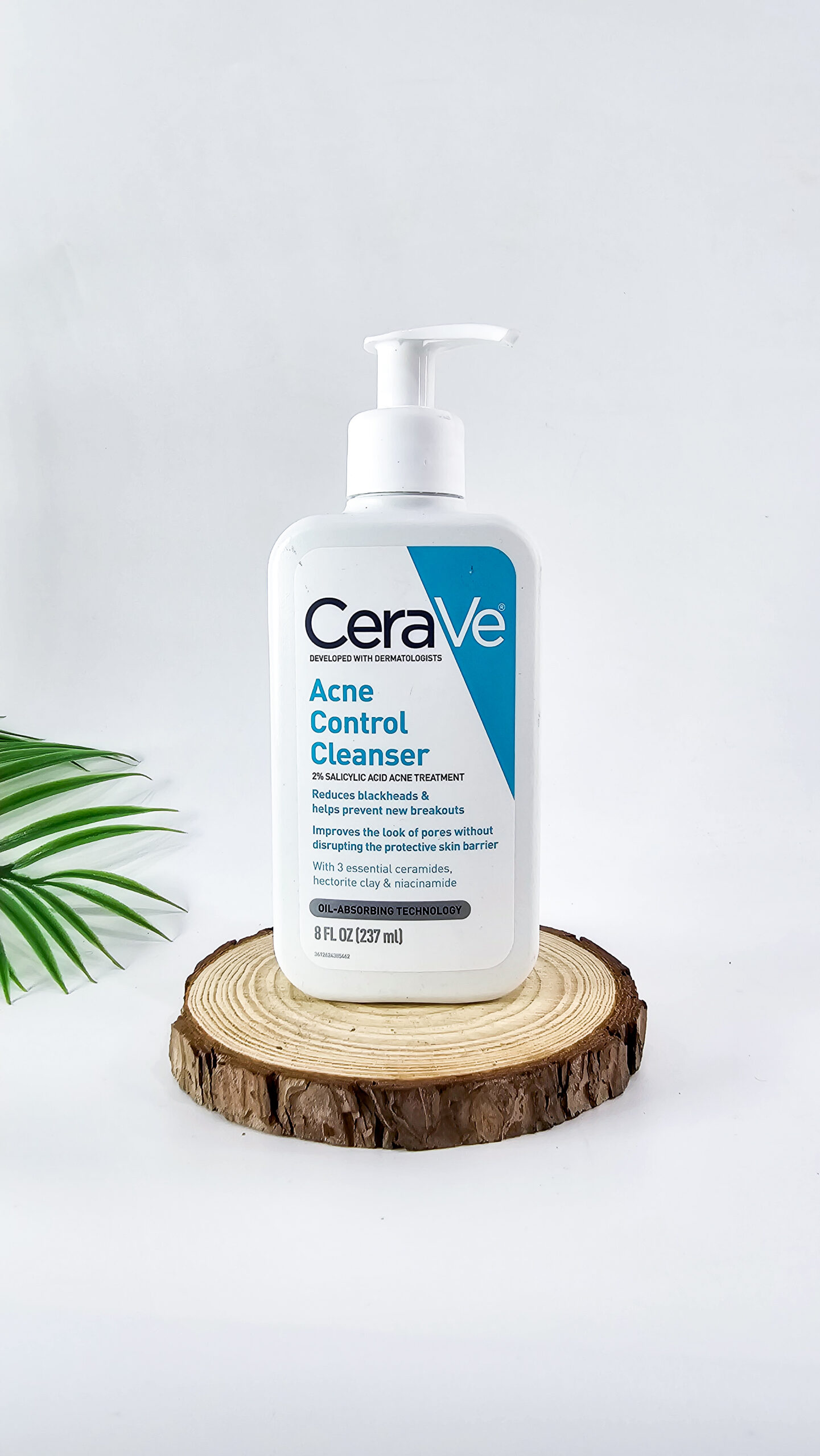 Cerave-acne-0.30kg-scaled-1.jpg