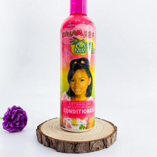 Dream Kids Olive Miracle Detangling Moisturizing Conditioner