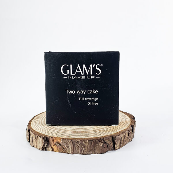 GLAM’S Make Up Two Way Cake