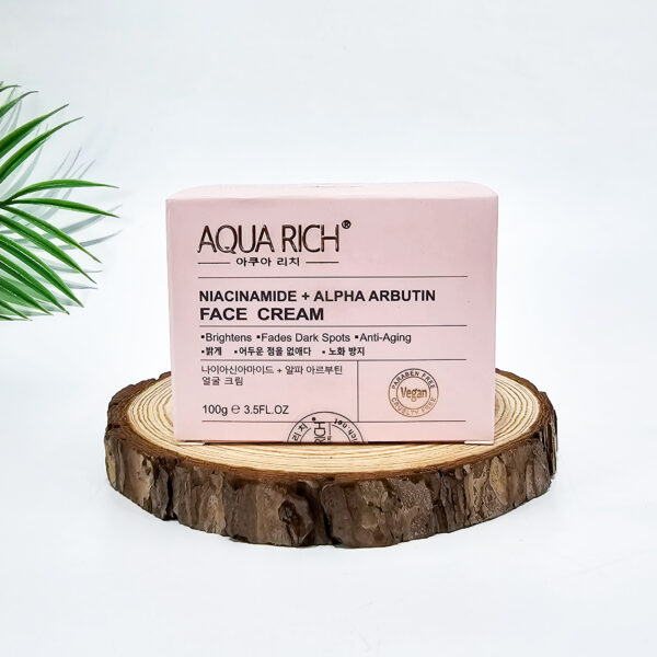 Aqua Rich Niacinamide + Alpha Arbutin Face Cream