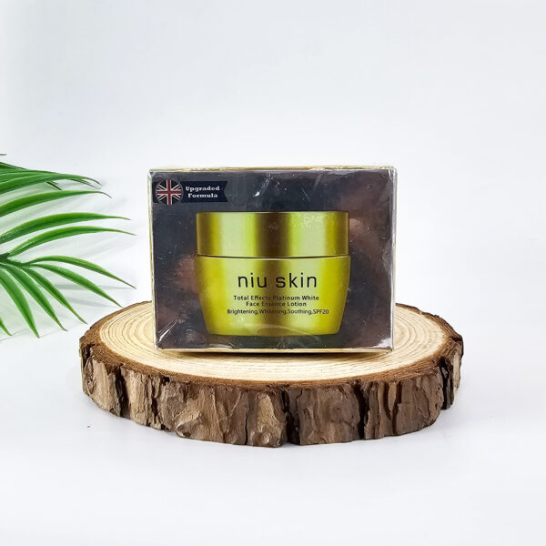 Niu Skin Total Effects Platinum White Face Essence Lotion
