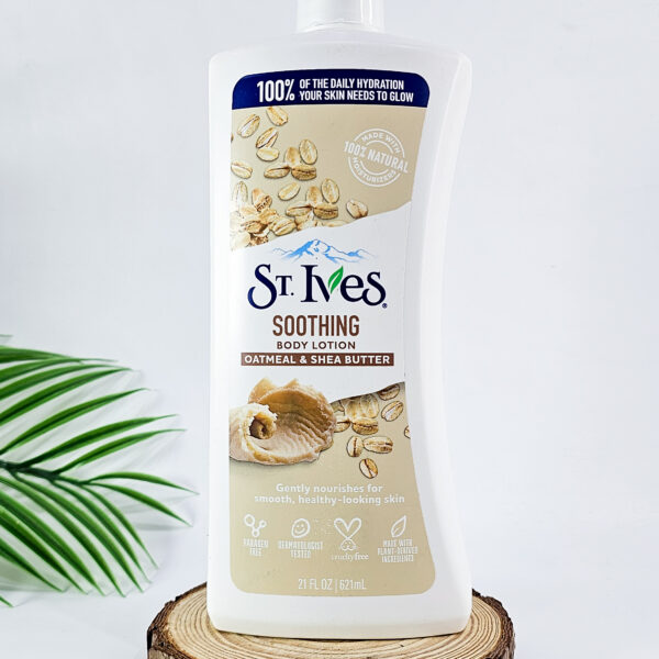 St. Ives Soothing Oatmeal & Shea Butter Body Lotion