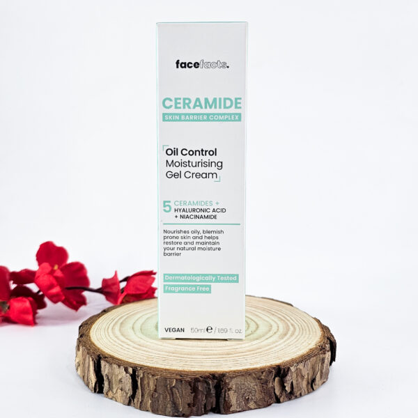 Face Facts Ceramide Oil Control Moisturising Gel Cream